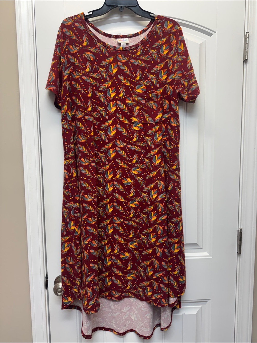 LuLaRoe rust, gold, and gray feather pattern Carly size L